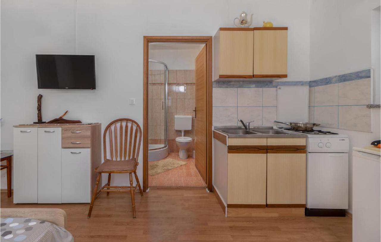 Pet Friendly Apartment In Pinezici With Wifi Ngoại thất bức ảnh