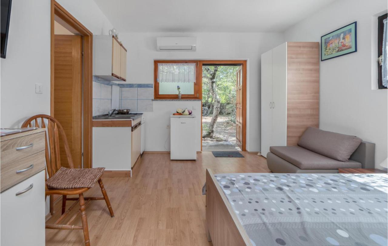 Pet Friendly Apartment In Pinezici With Wifi Ngoại thất bức ảnh