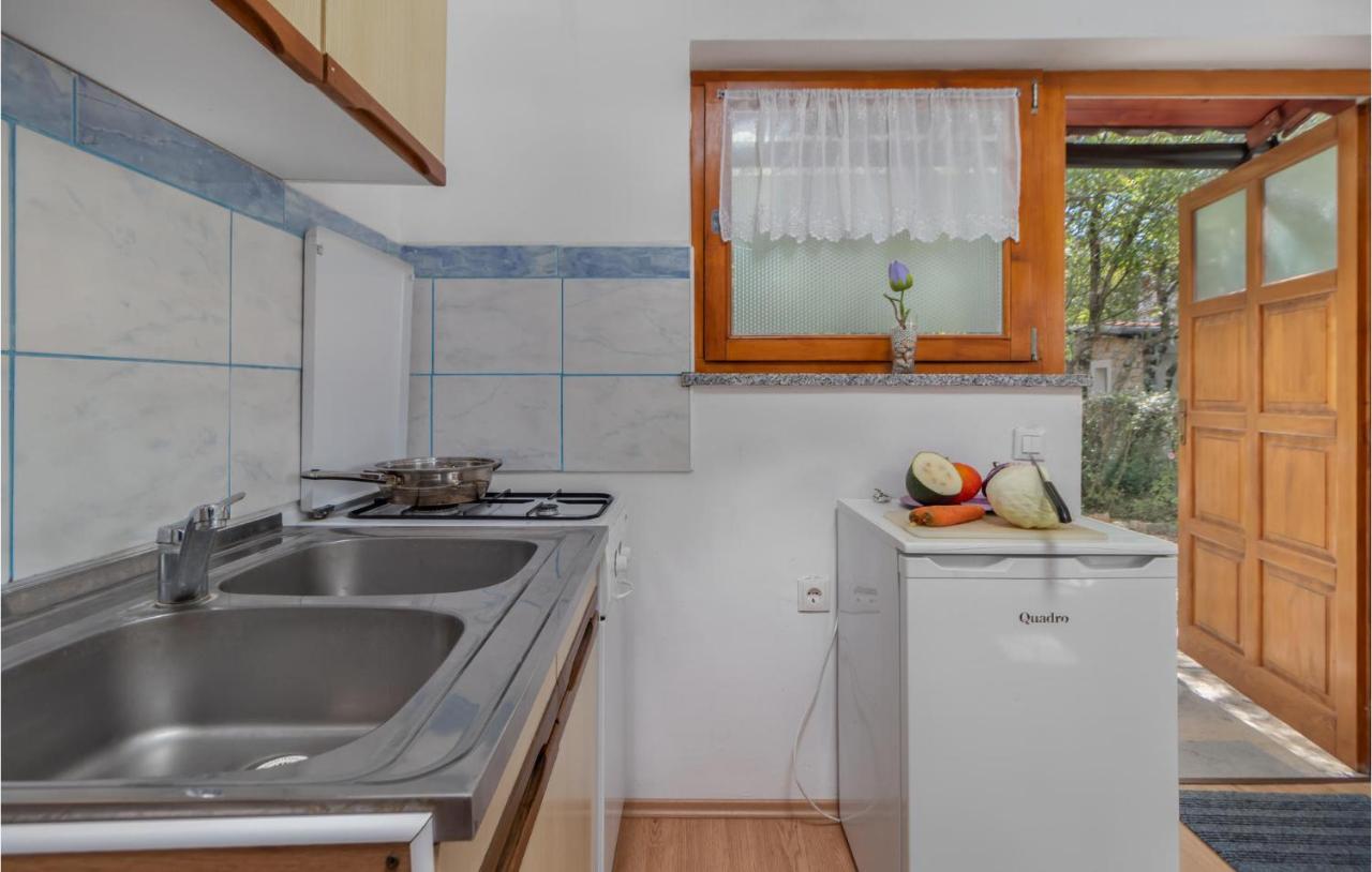 Pet Friendly Apartment In Pinezici With Wifi Ngoại thất bức ảnh